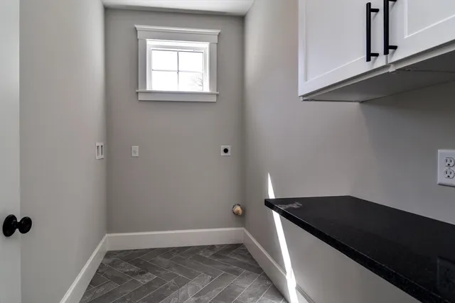 $2,350,000 | 2 Emerald Drive, Hopkinton, MA 01748