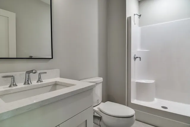 $2,350,000 | 2 Emerald Drive, Hopkinton, MA 01748