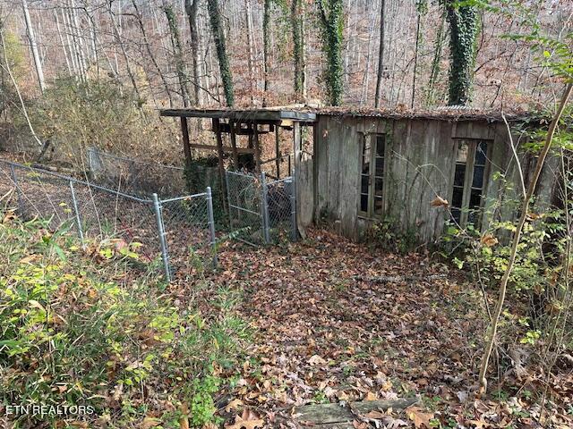 139 Manor Road Clinton, TN 37716 - Photo 9 of 20 IMG_0749