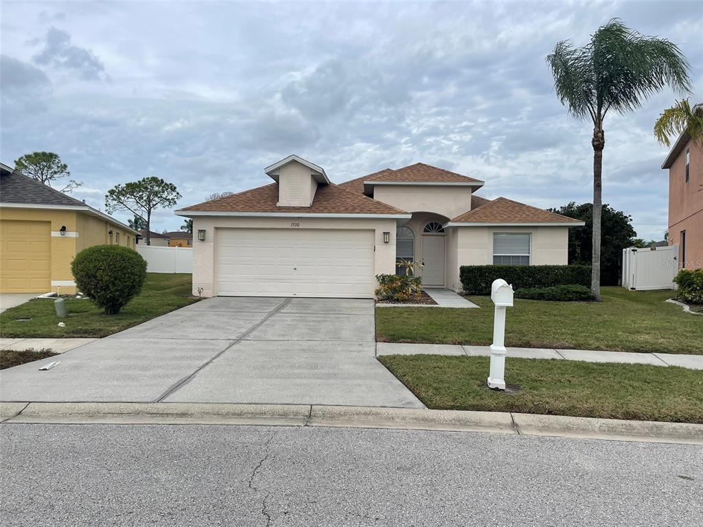 1530 Ocean Reef Road Wesley Chapel, FL 33544 - Photo 2 of 23