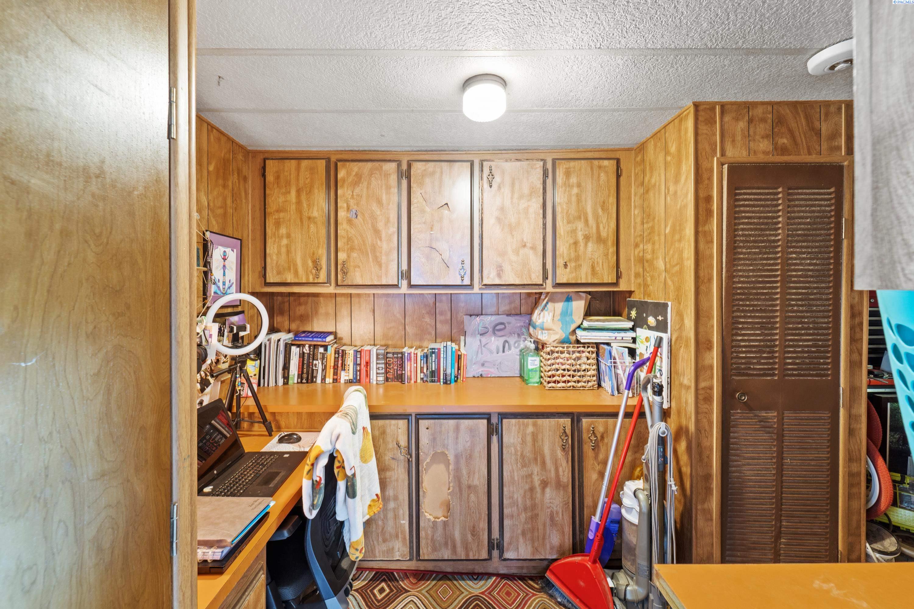 1412 Dallas Road Benton City, WA 99320 - Photo 27 of 28 Gallery Image 27