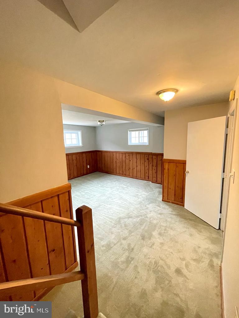 6715 Cabin John Road Springfield, VA 22150 - Photo 11 of 12