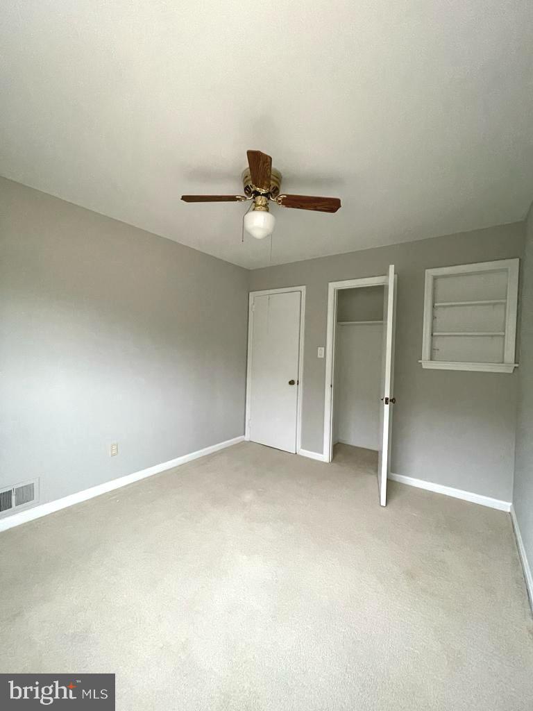6715 Cabin John Road Springfield, VA 22150 - Photo 4 of 12