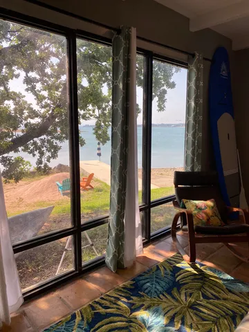 $1,200,000 | 716 North Chaparral, Burnet, TX 78611