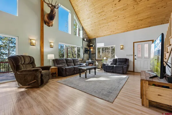 $599,900 | 954 Pinetree Drive, Bayfield, CO 81122