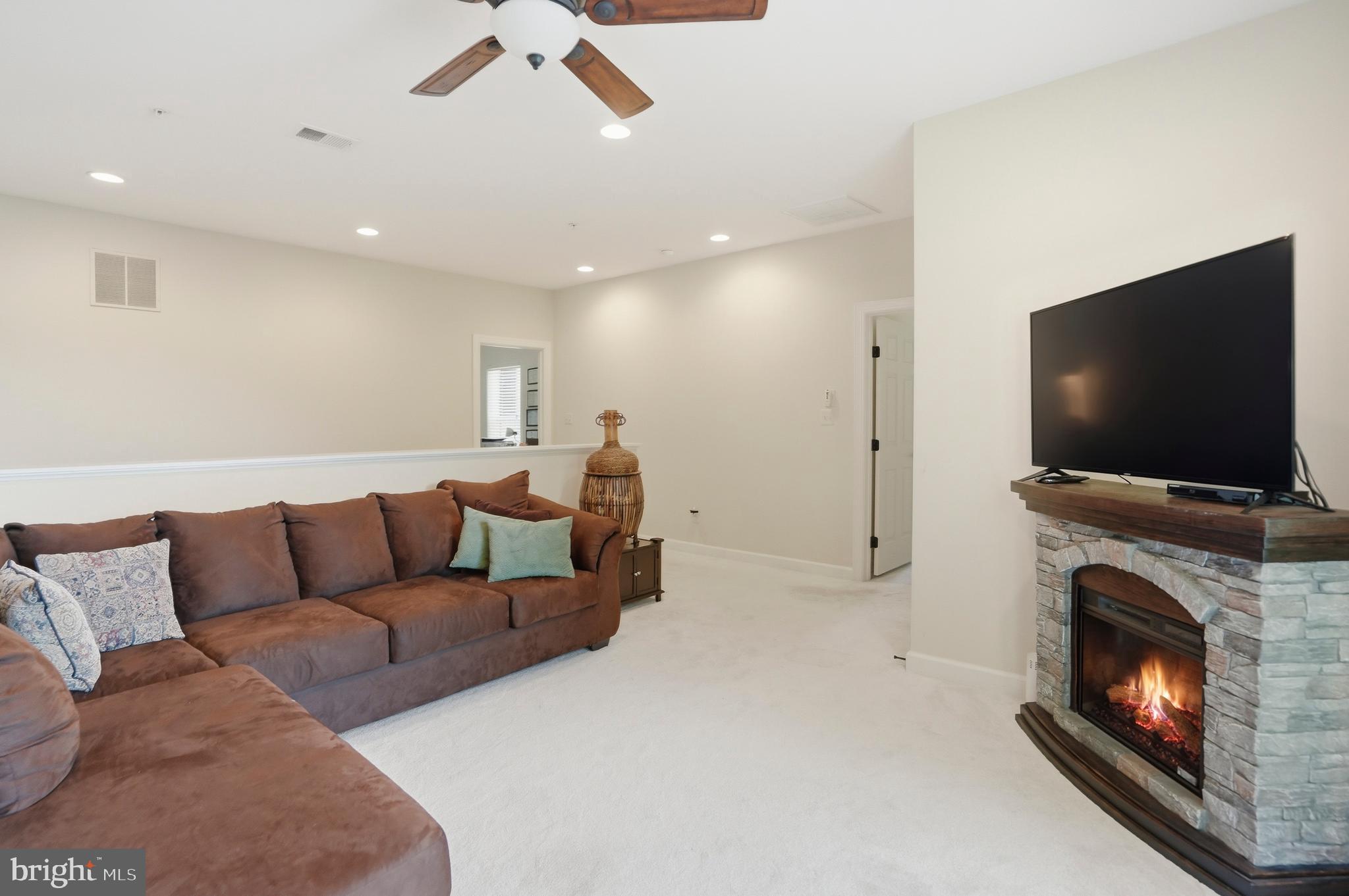 4109 Winterhazel Road, Unit 4109 Baltimore, MD 21208 - Photo 32 of 46 Perfect Entertainment Space for Family and Friends