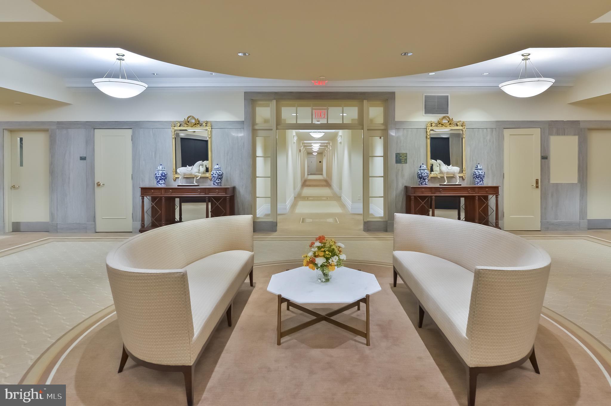 1600 Arch Street, Unit 612 Philadelphia, PA 19103 - Photo 11 of 11 a living room with furniture and a table