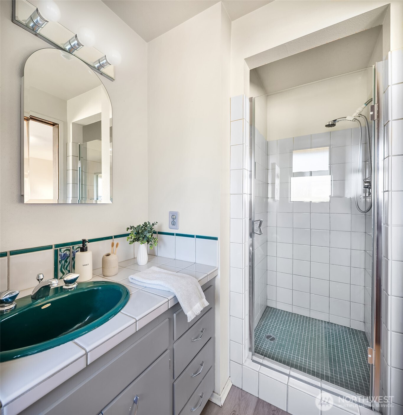 826 Maple Street Edmonds, WA 98020 - Photo 24 of 40 Gallery Image 24