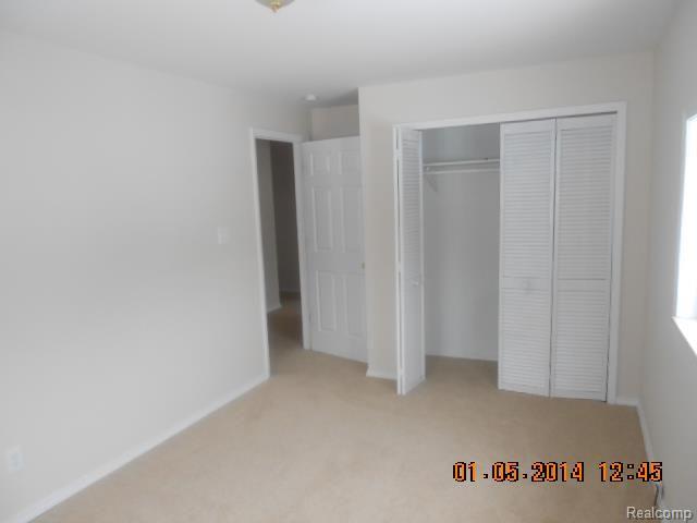1061 Michelson Road Rochester, MI 48307 - Photo 9 of 10 mbedroom2.jpg