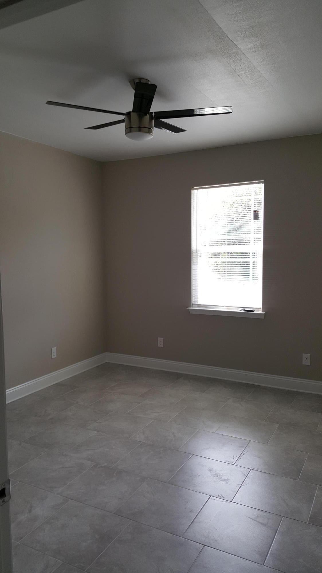 803 Dawes Road Fort Walton Beach, FL 32547 - Photo 4 of 11 Gallery Image 4