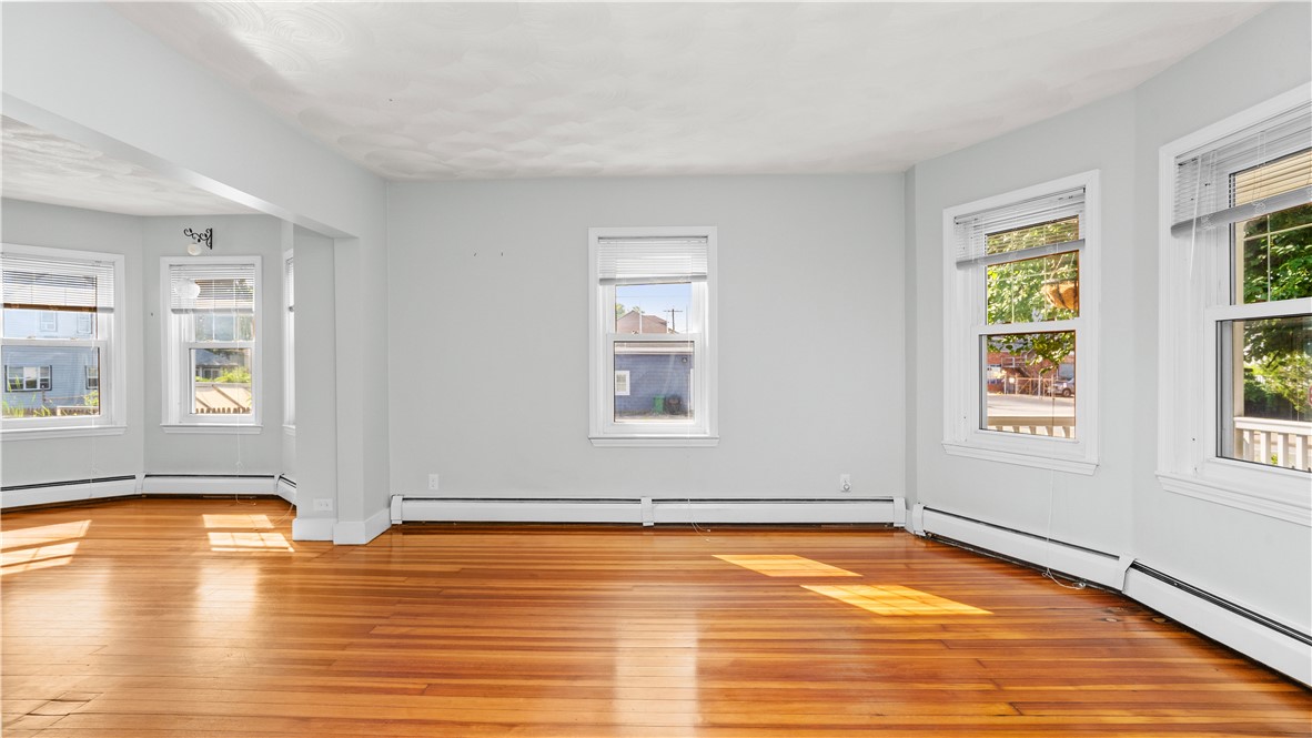 814 West Shore Road Warwick, RI 02889 - Photo 8 of 48