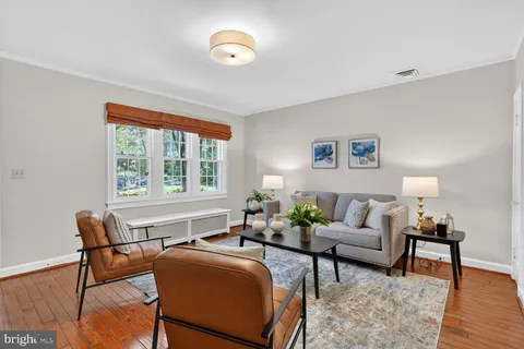 $1,275,000 | 4413 Q Street Northwest, Washington, DC 20007
