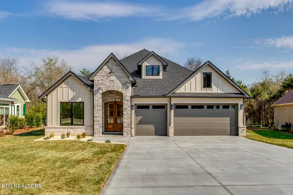 $715,000 | 145 Gado Way, Loudon, TN 37774