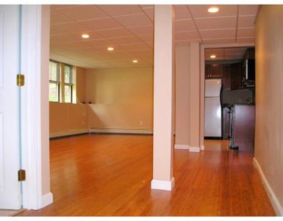 7 Lothian Road, Unit B Boston, MA 02135 - Photo 5 of 8