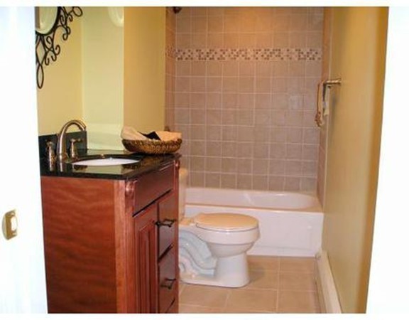 7 Lothian Road, Unit B Boston, MA 02135 - Photo 6 of 8