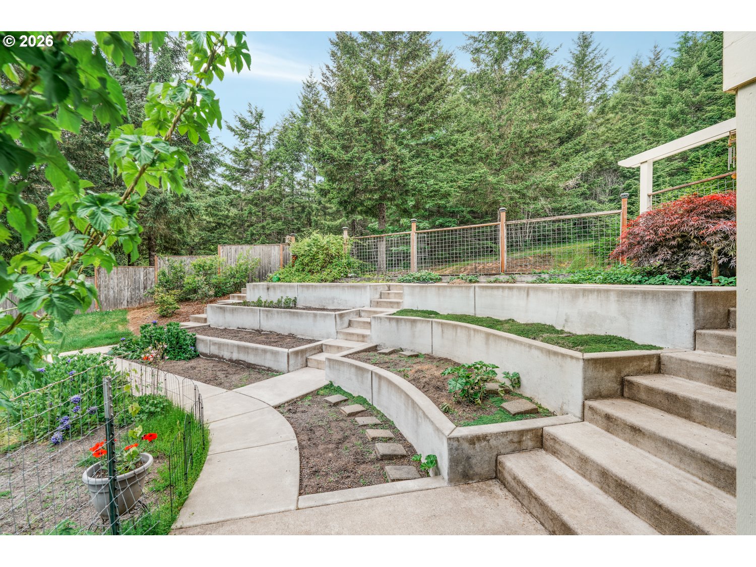 21626 Glaze Road Noti, OR 97461 - Photo 32 of 46