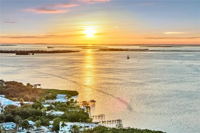 a view of multiple house