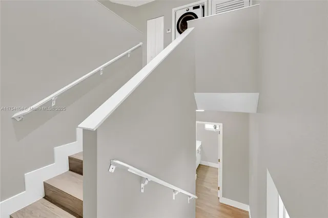 $4,000 | 9 Gulf Drive, Key Largo, FL 33037