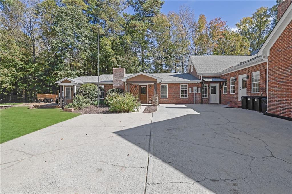 2325 Mountain Road Alpharetta, GA 30004 - Photo 47 of 70