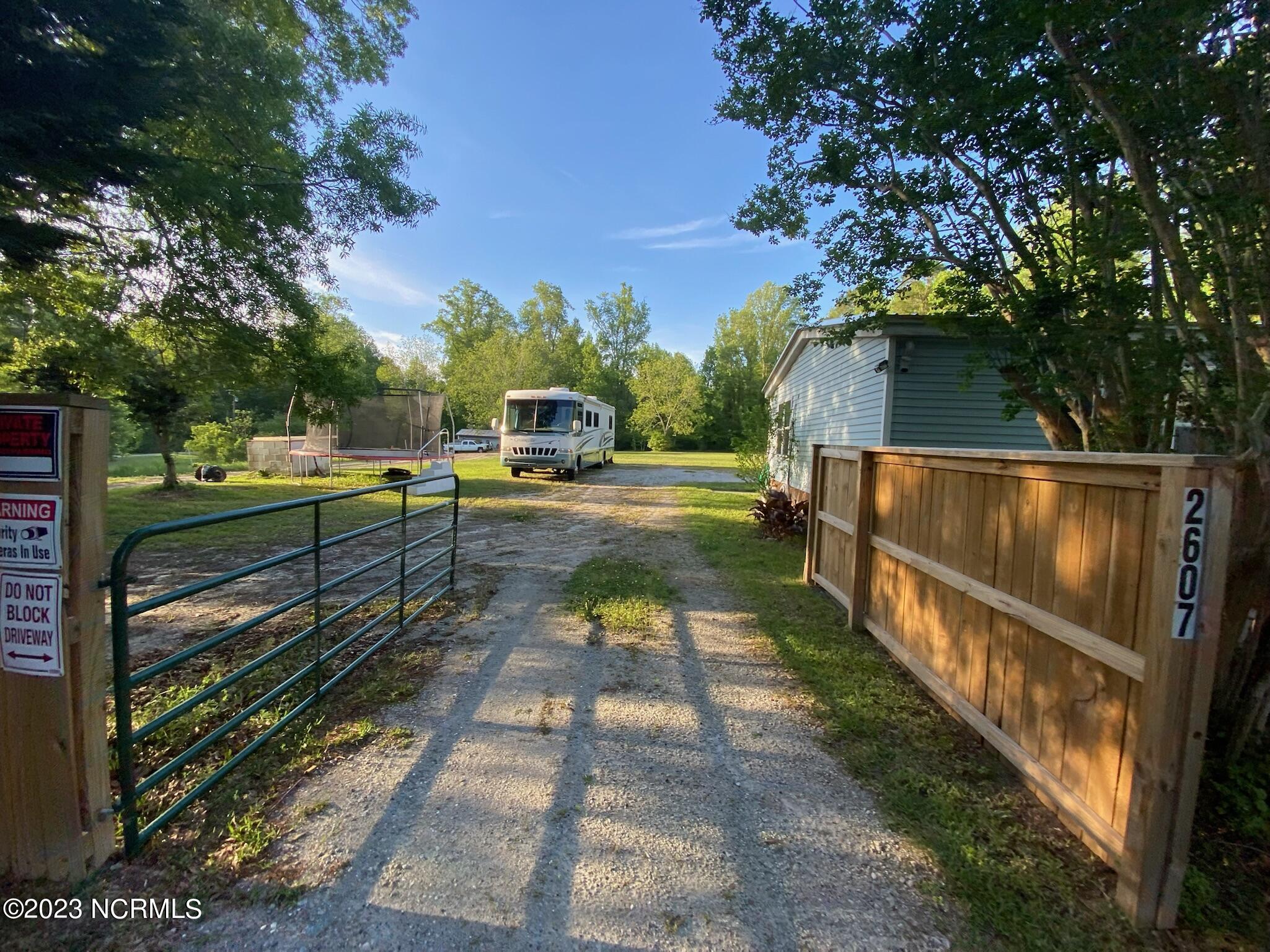 2607 Oakley Road Castle Hayne, NC 28429 - Photo 2 of 22 FFED384D-4791-4EE6-B114-8E5E27C5AA1D