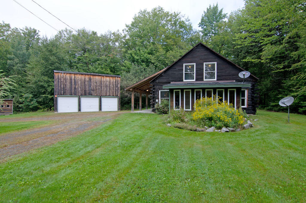 35 Wesserunsett Road Madison, ME 04950 - Photo 1 of 19 Exterior