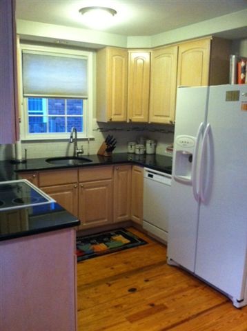 442 Roland Road Grosse Pointe, MI 48236 - Photo 5 of 18 31092480-4.JPG