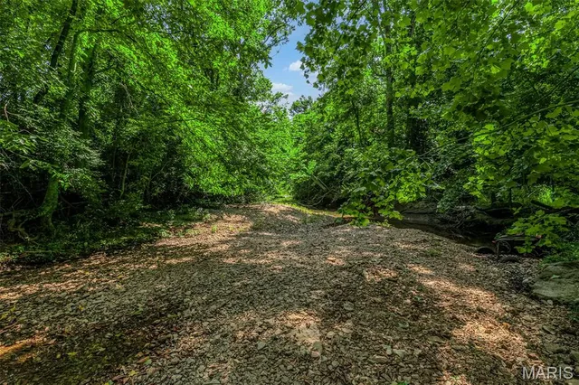 $1,200,000 | 671 Birkhead Road, Winfield, MO 63389