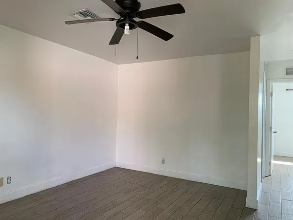 $168,000 | 101 Northeast 41st Street, Unit F101, Oakland Park, FL 33334