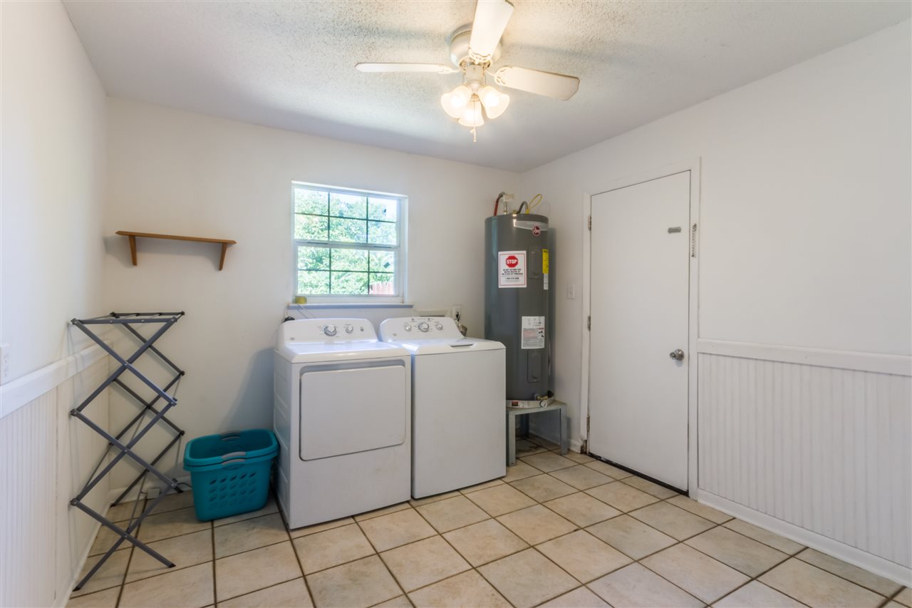 422 West Section Avenue Foley, AL 36535 - Photo 13 of 22