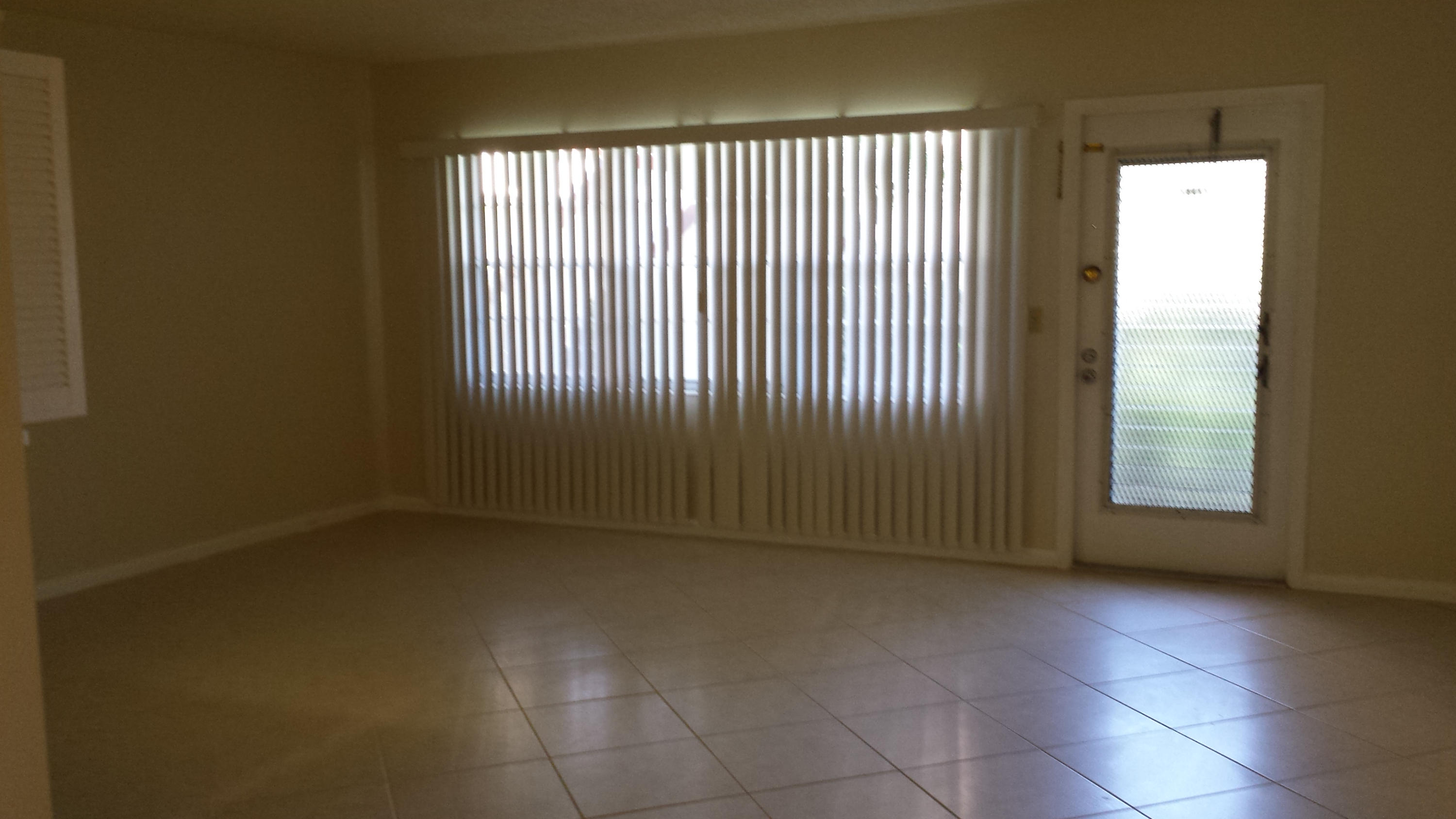 170 Fanshaw East, Unit 170 Boca Raton, FL 33434 - Photo 3 of 10 2014-10-16 11