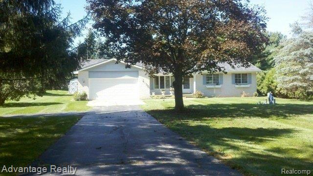 5601 Farley Road Clarkston, MI 48346 - Photo 1 of 9 2012-09-11_12-40-50_312.jpg
