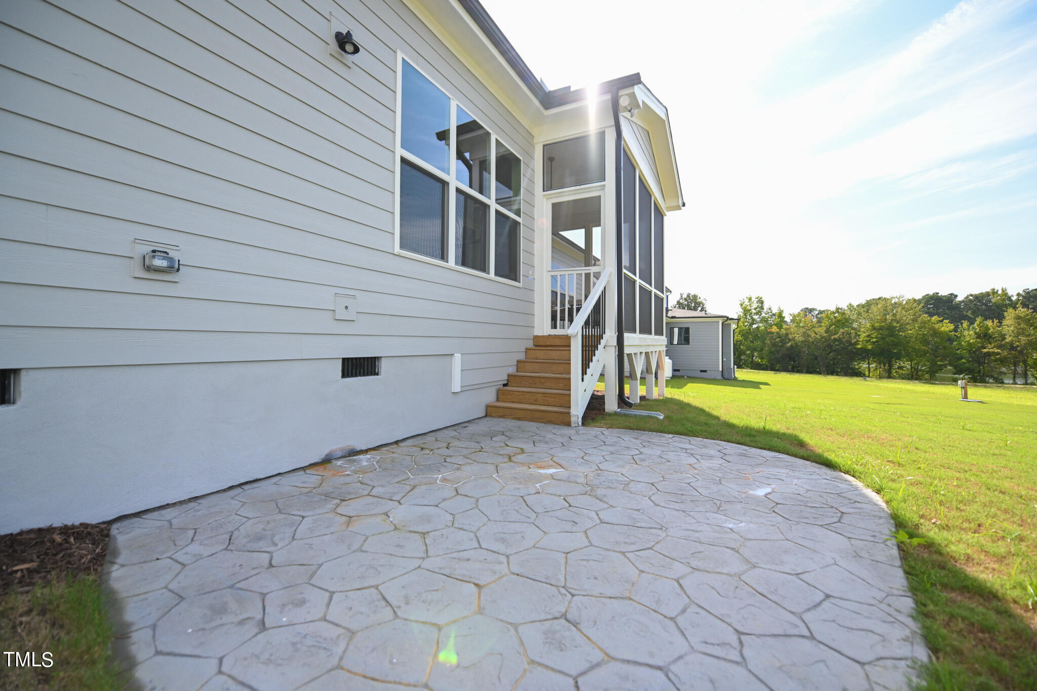 24 Maeview Lane Raleigh, NC 27603 - Photo 50 of 54 050