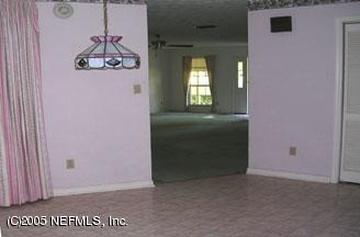 4842 2nd Keystone Heights Keystone Heights, FL 32656 - Photo 5 of 8 Dinette area