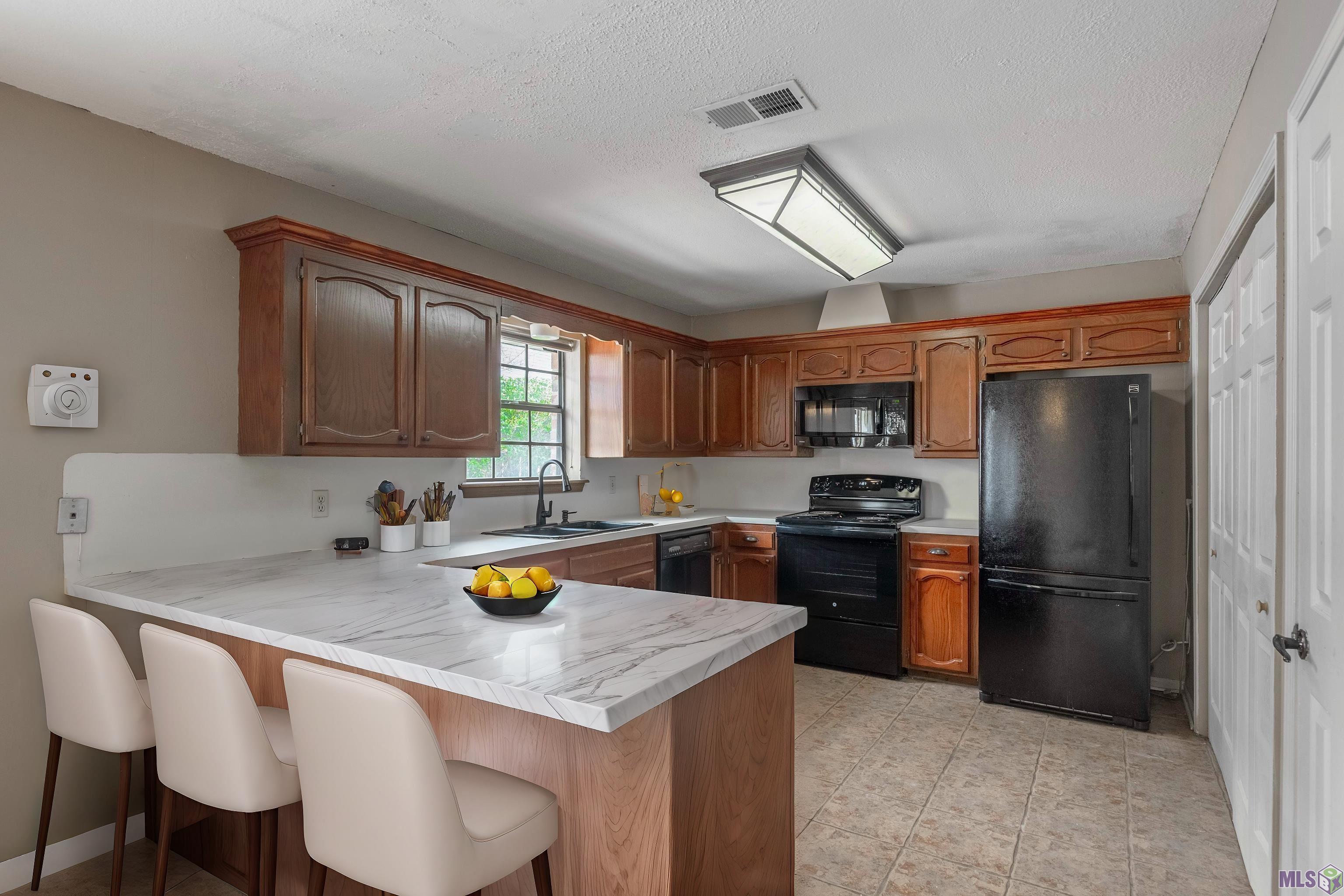2042 Michel Delving Road St. George, LA 70810 - Photo 6 of 22