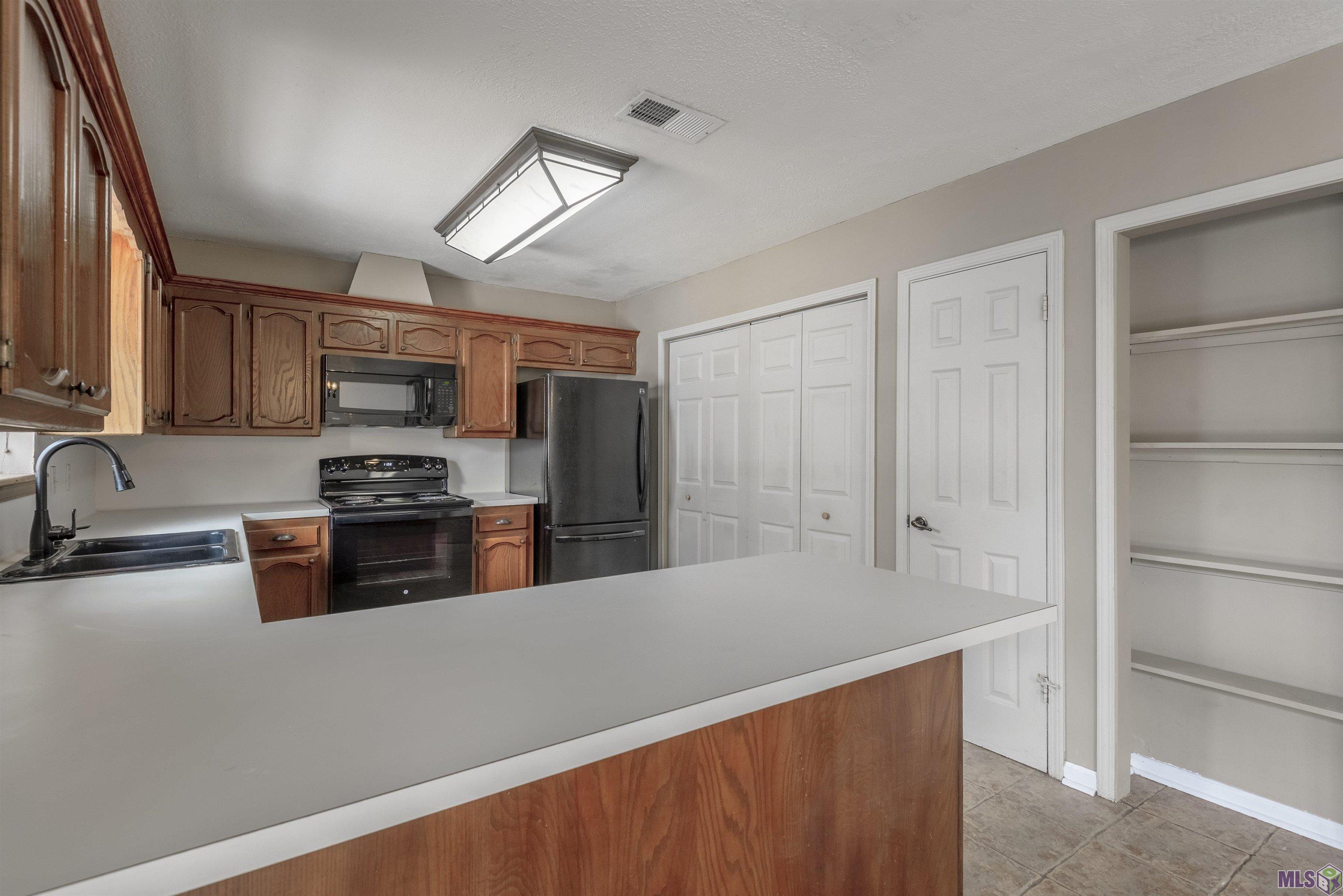 2042 Michel Delving Road St. George, LA 70810 - Photo 8 of 22