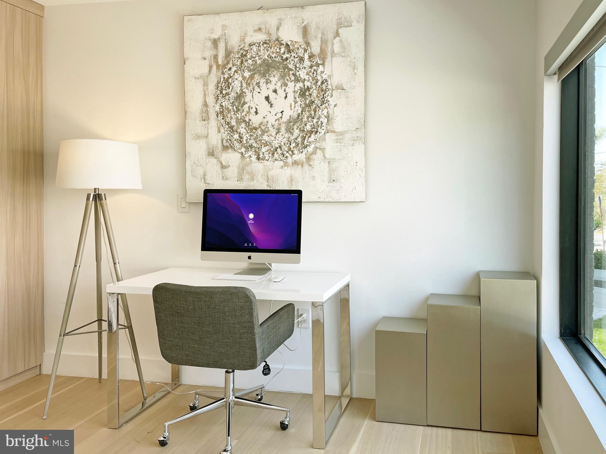 4319 Murdock Mill Road Northwest Washington, DC 20016 - Photo 31 of 49 Den/Home Office