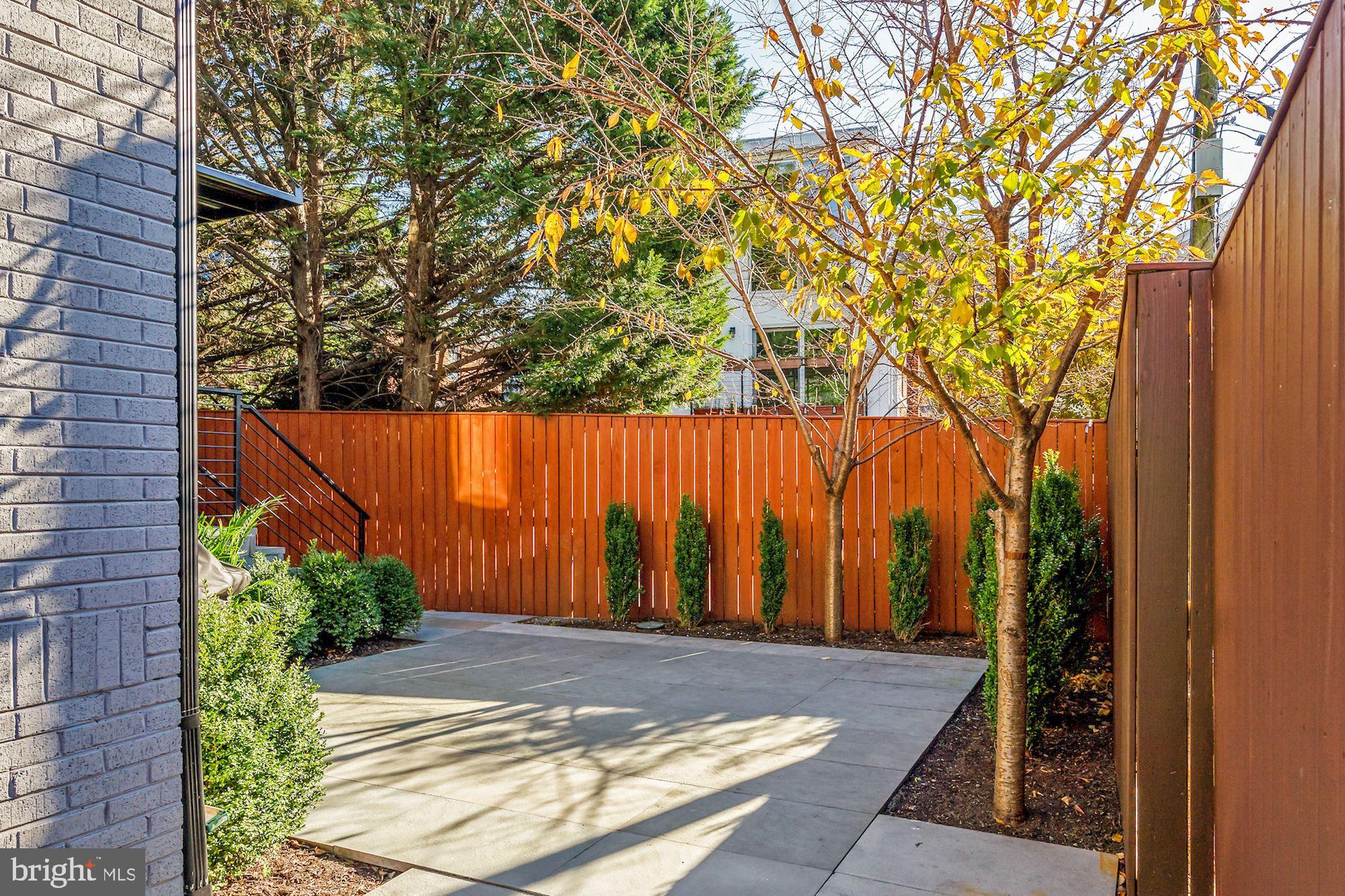 4319 Murdock Mill Road Northwest Washington, DC 20016 - Photo 37 of 49 Lovely Hardscape