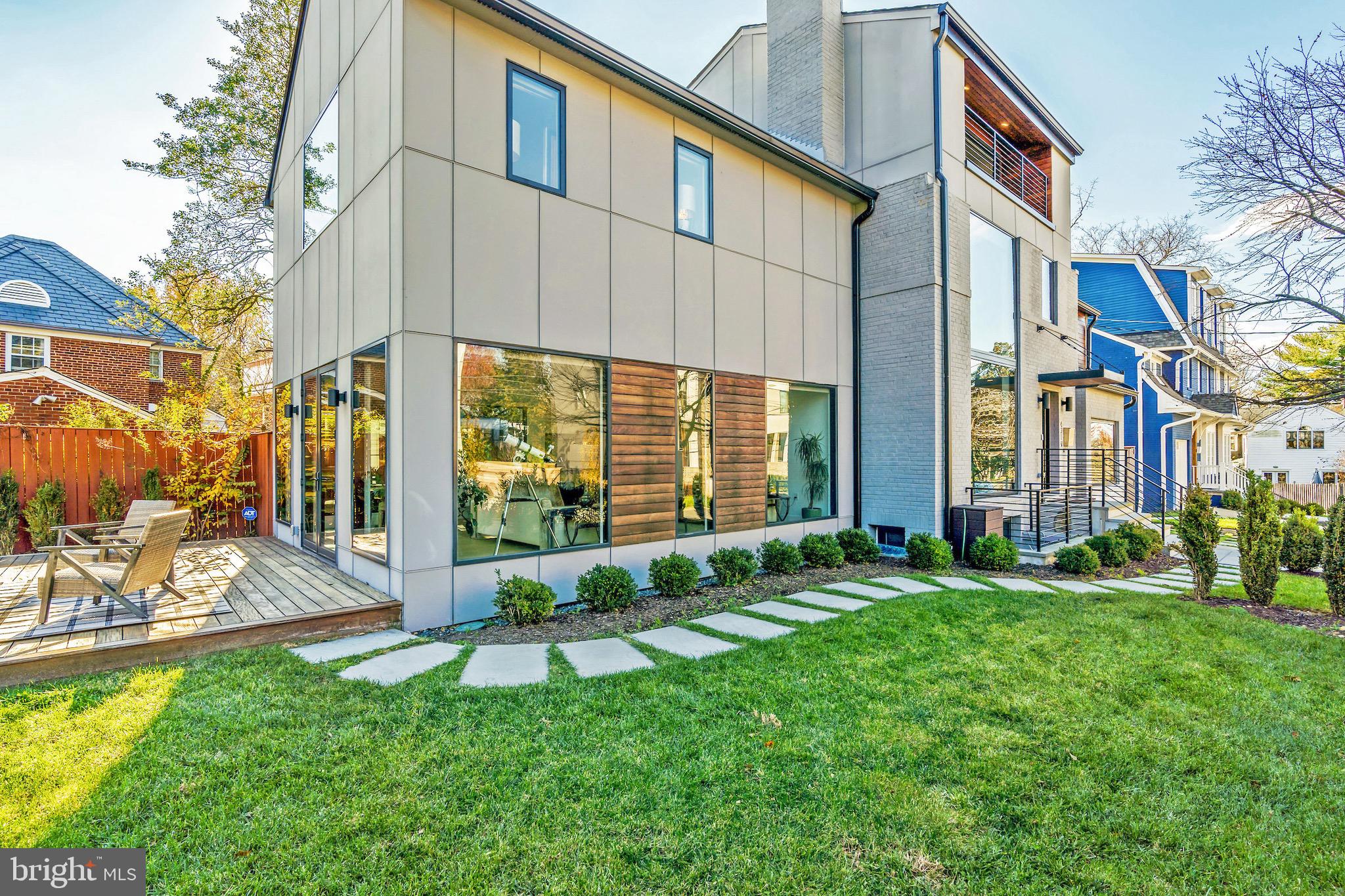 4319 Murdock Mill Road Northwest Washington, DC 20016 - Photo 7 of 49 Deck adjoining Living Room
