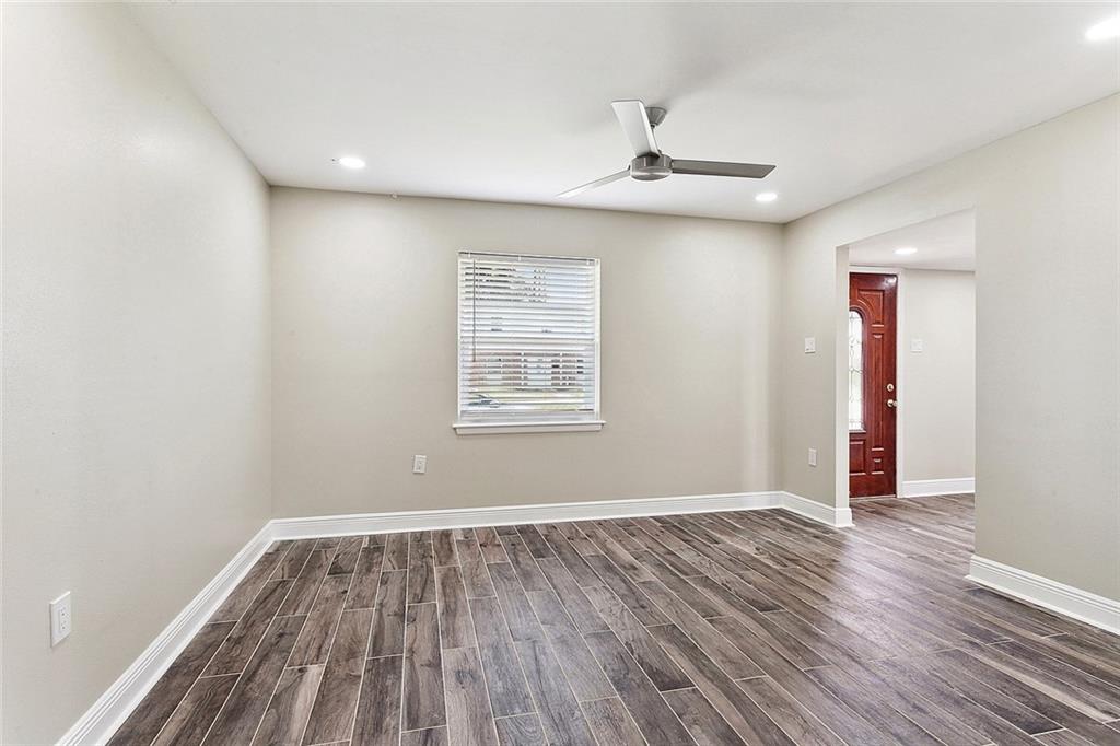 1204 Madewood Road Laplace, LA 70068 - Photo 2 of 28