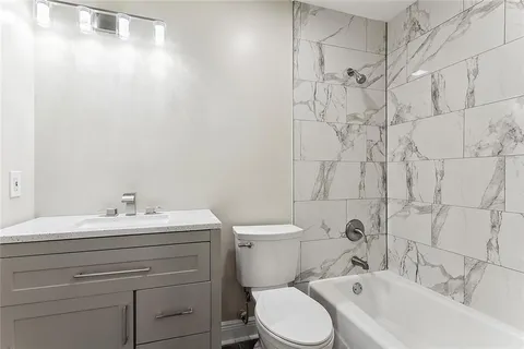 $229,000 | 1204 Madewood Road, Laplace, LA 70068