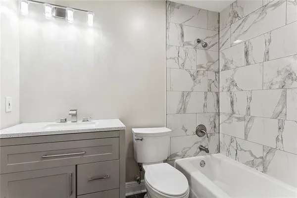 $229,000 | 1204 Madewood Road, Laplace, LA 70068