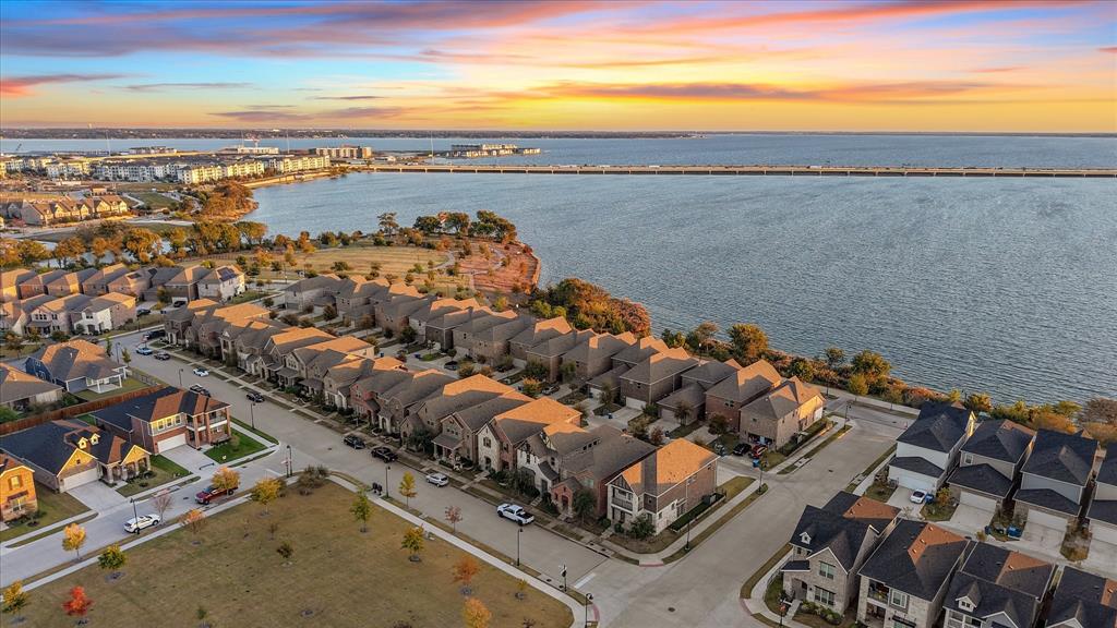 7401 Sunset Boulevard Rowlett, TX 75088 - Photo 24 of 35 a view of an ocean and beach