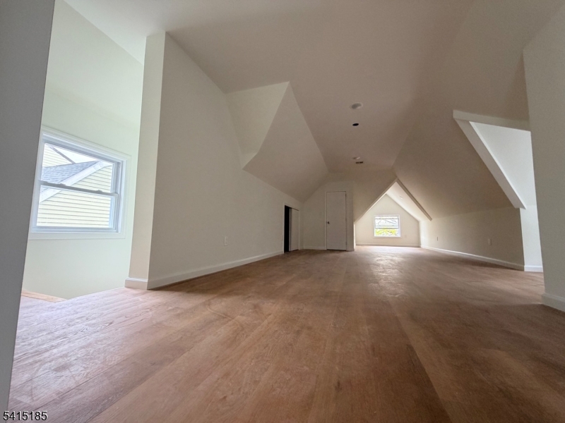 348 Woodside Avenue Newark, NJ 07104 - Photo 7 of 18