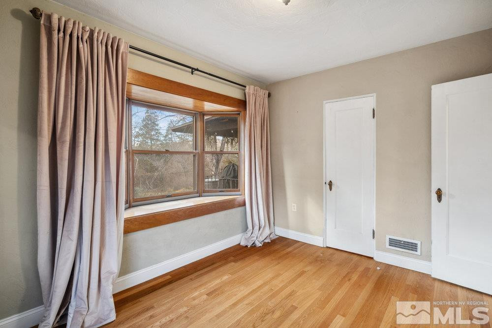 847 Washington Street Reno, NV 89503 - Photo 20 of 29 a view of an empty room and window