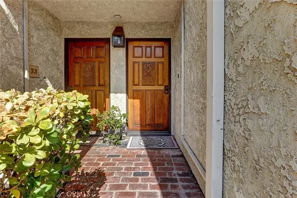 $469,000 | 7135 Firmament Avenue, Unit 34, Van Nuys, CA 91406