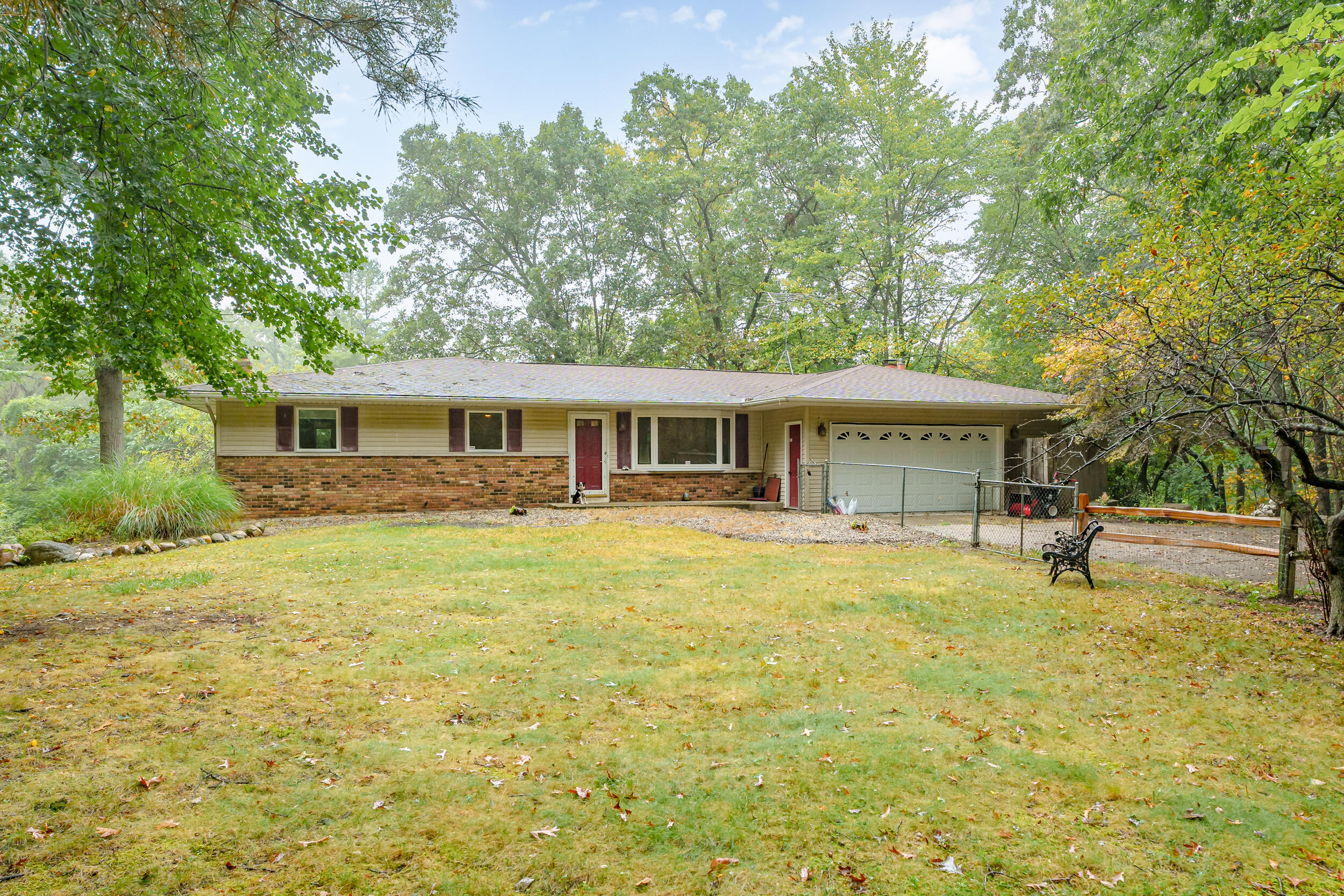 87 Royal Road Springfield, MI 49037 - Photo 1 of 39 Royal_Rd_87_Springfield_49037-1