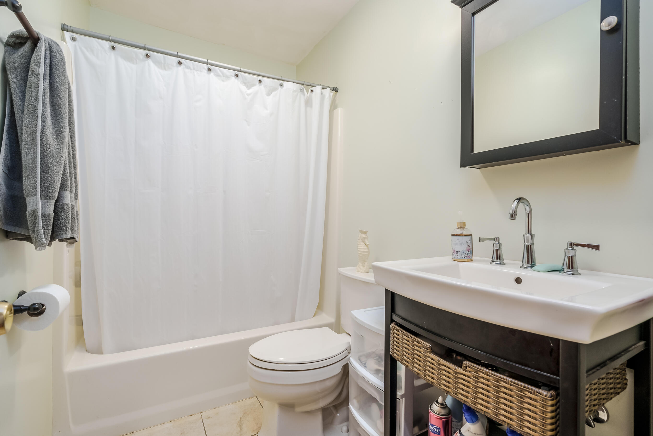 87 Royal Road Springfield, MI 49037 - Photo 21 of 39 Royal_Rd_87_Springfield_49037-17