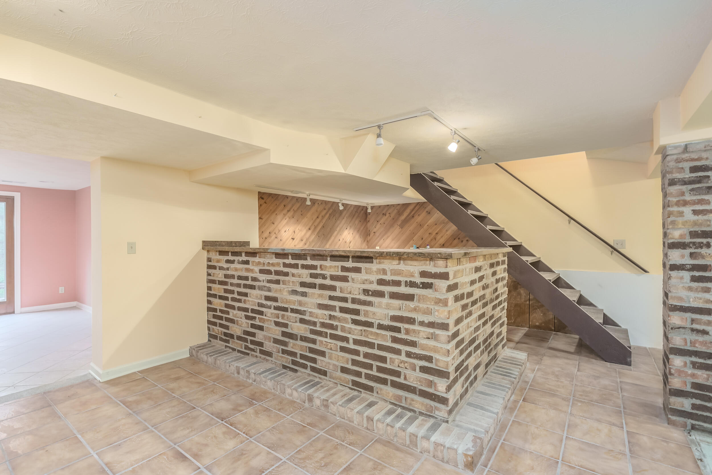 87 Royal Road Springfield, MI 49037 - Photo 26 of 39 Royal_Rd_87_Springfield_49037-22