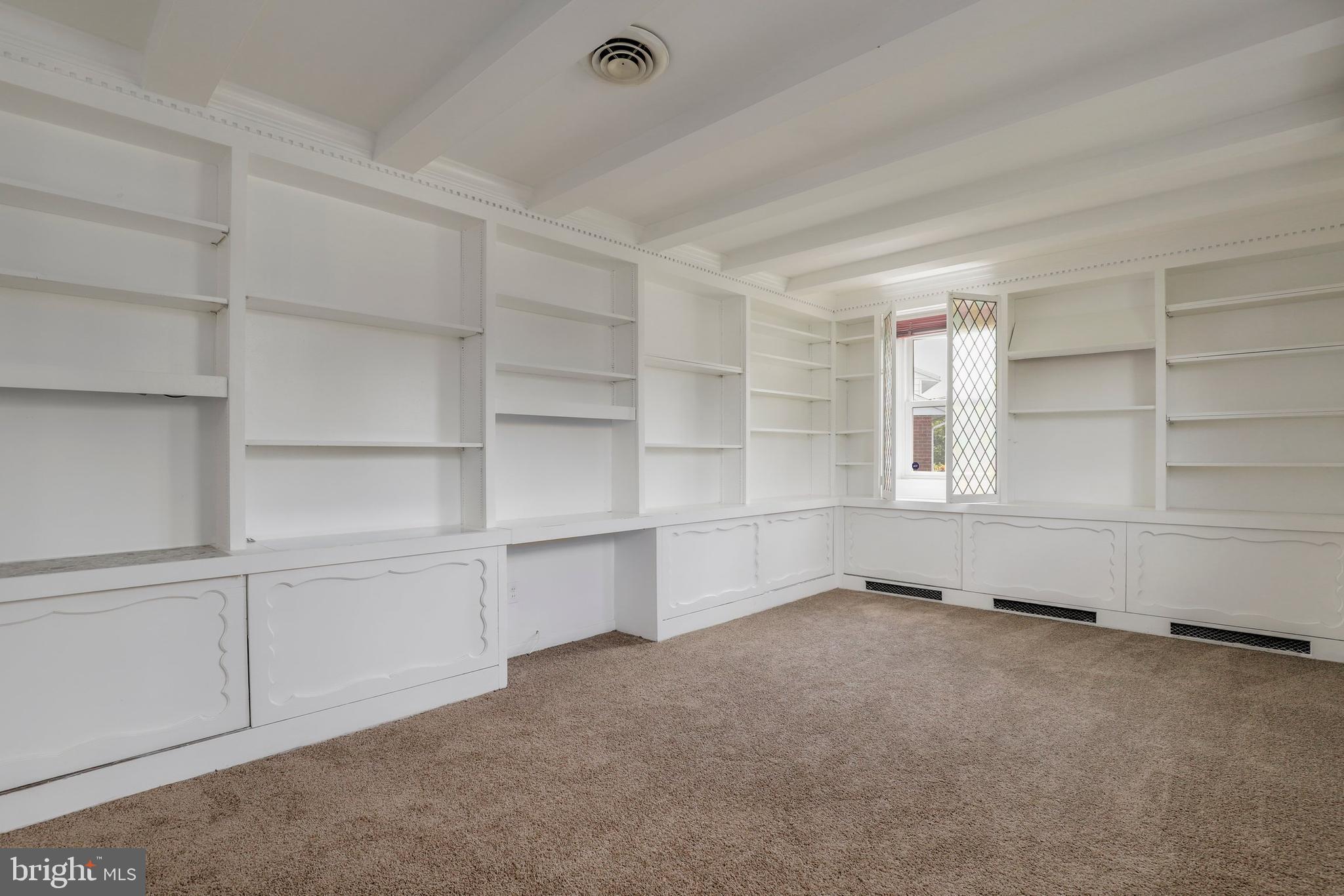 2113 Eastridge Road Lutherville-Timonium, MD 21093 - Photo 3 of 33 Gallery Image 3