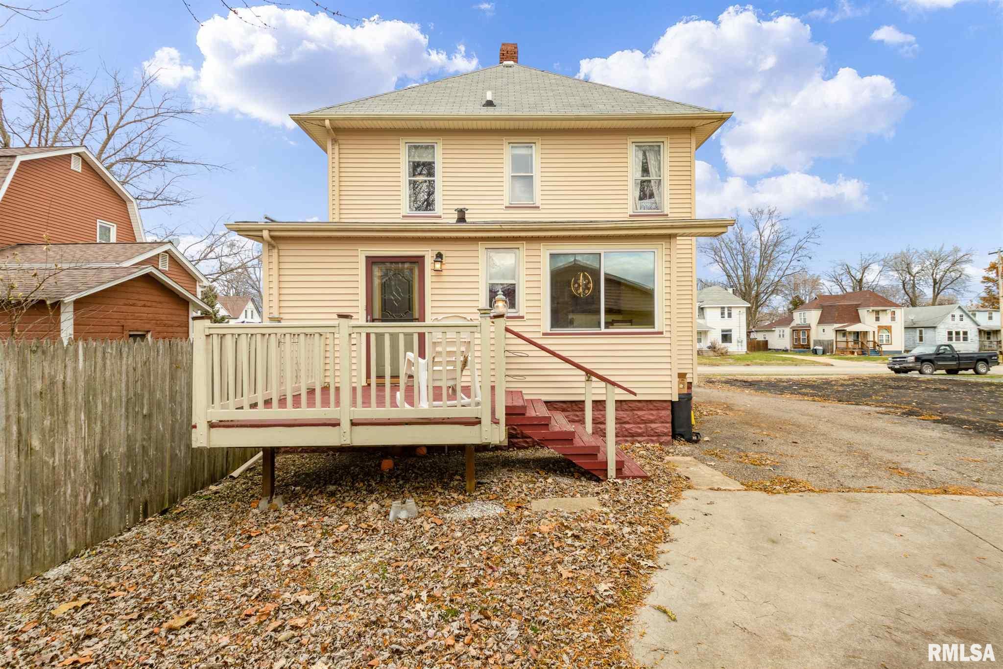 720 East Chestnut Street Canton, IL 61520 - Photo 5 of 36 Gallery Image 5